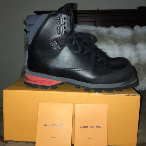 One day sale Louis Vuitton Calf Skin Blizzard Boot main image 8